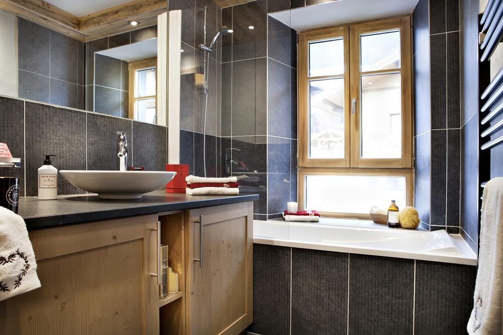 Cgh Residences & Spas Le Cristal De L'Alpe Alpe d'Huez ภายนอก รูปภาพ